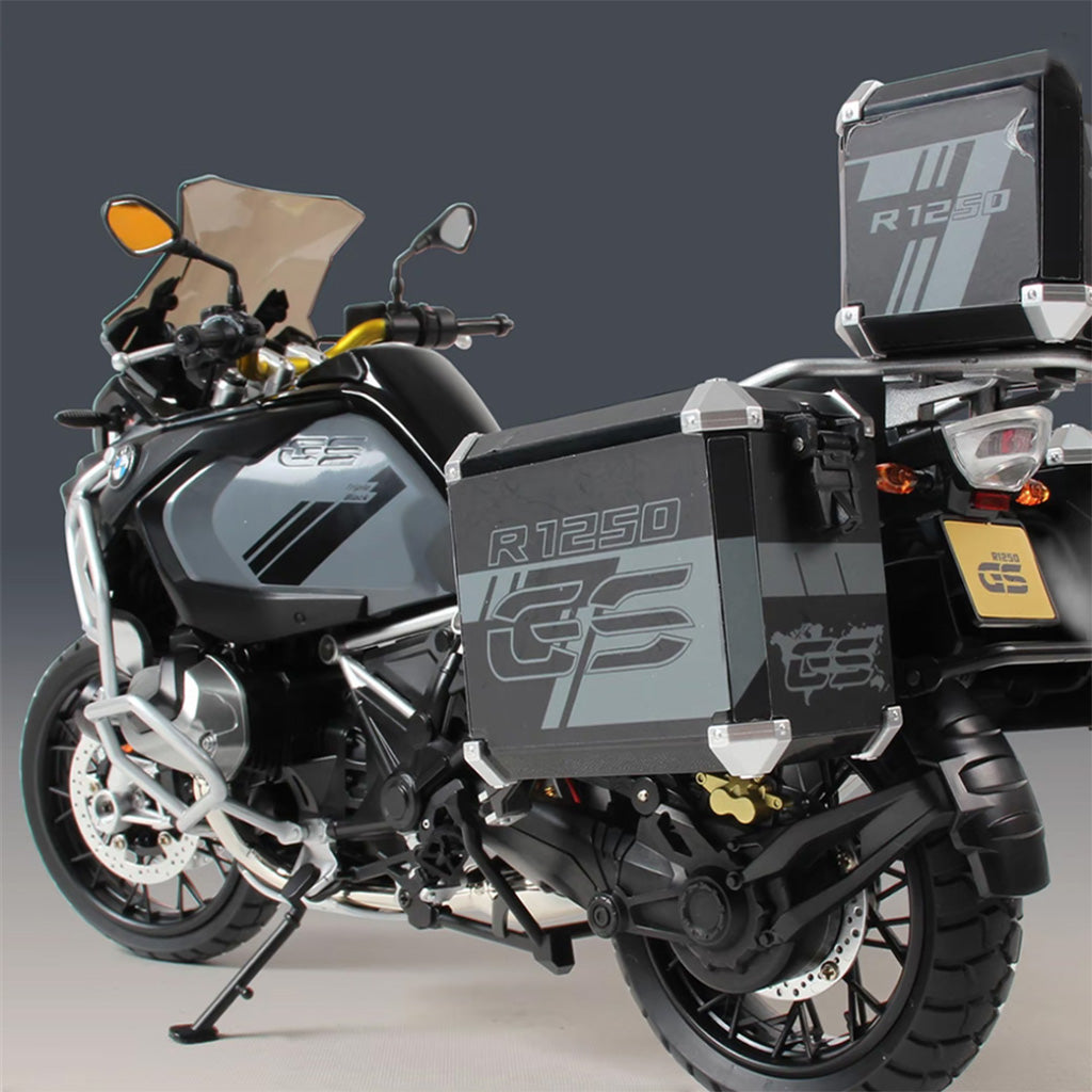 1:7 BMW R1250GS Triple Black Alloy Motorcycle Model (2023) – Blazexel