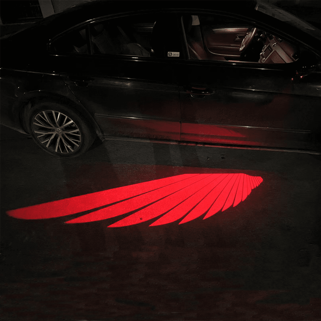 Red_angel_wings_car_light